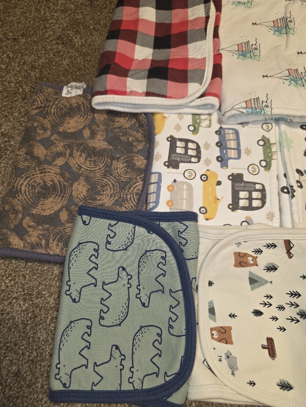 Lot Of 11 Burp Cloths - Picture 4 of 5